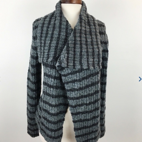 Lou and grey anthropologie striped cardigan NWOT - Picture 3 of 6